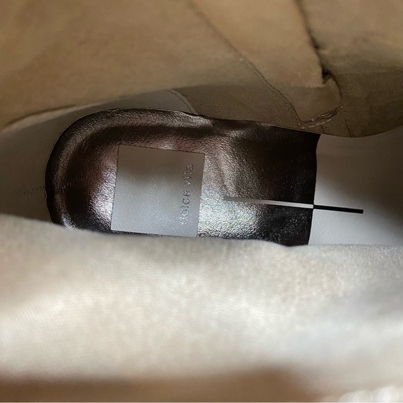 Dolce Vita Volli Tan Nubuck Heeled Bootie 8 - Picture 13 of 15